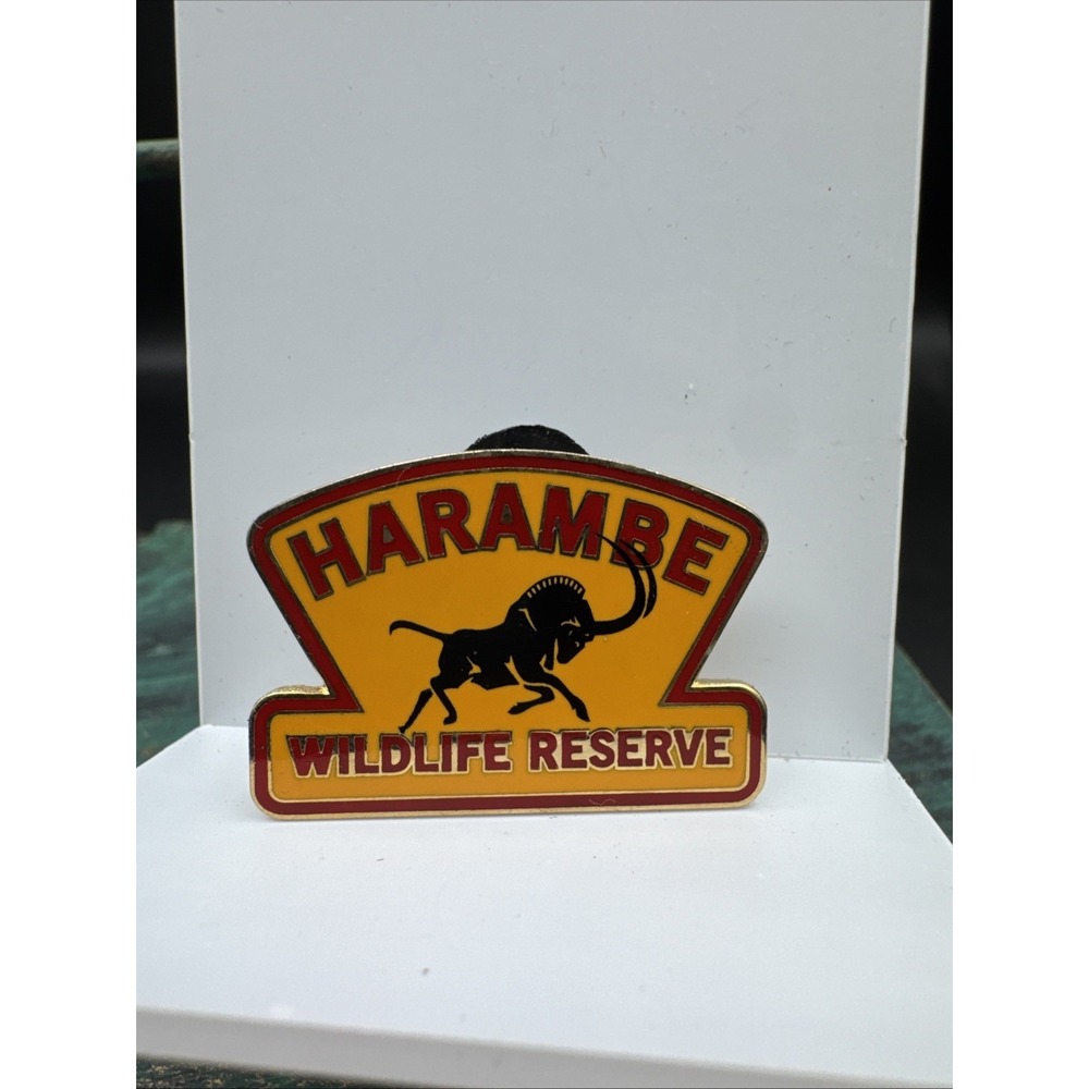 VTG Disney Pin Animal Kingdom Harambe Wildlife Reserve Hat Lapel Pin 2002